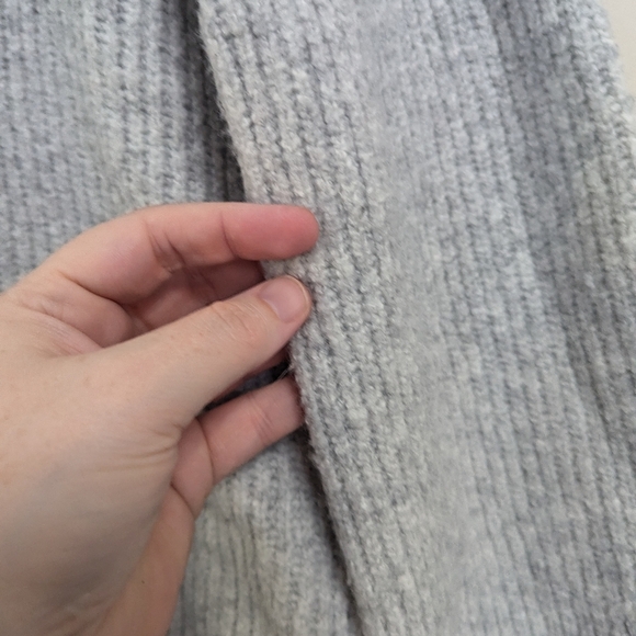 Madewell Ribbed Knit Bell Sleeve Sweater - Picture 8 of 9